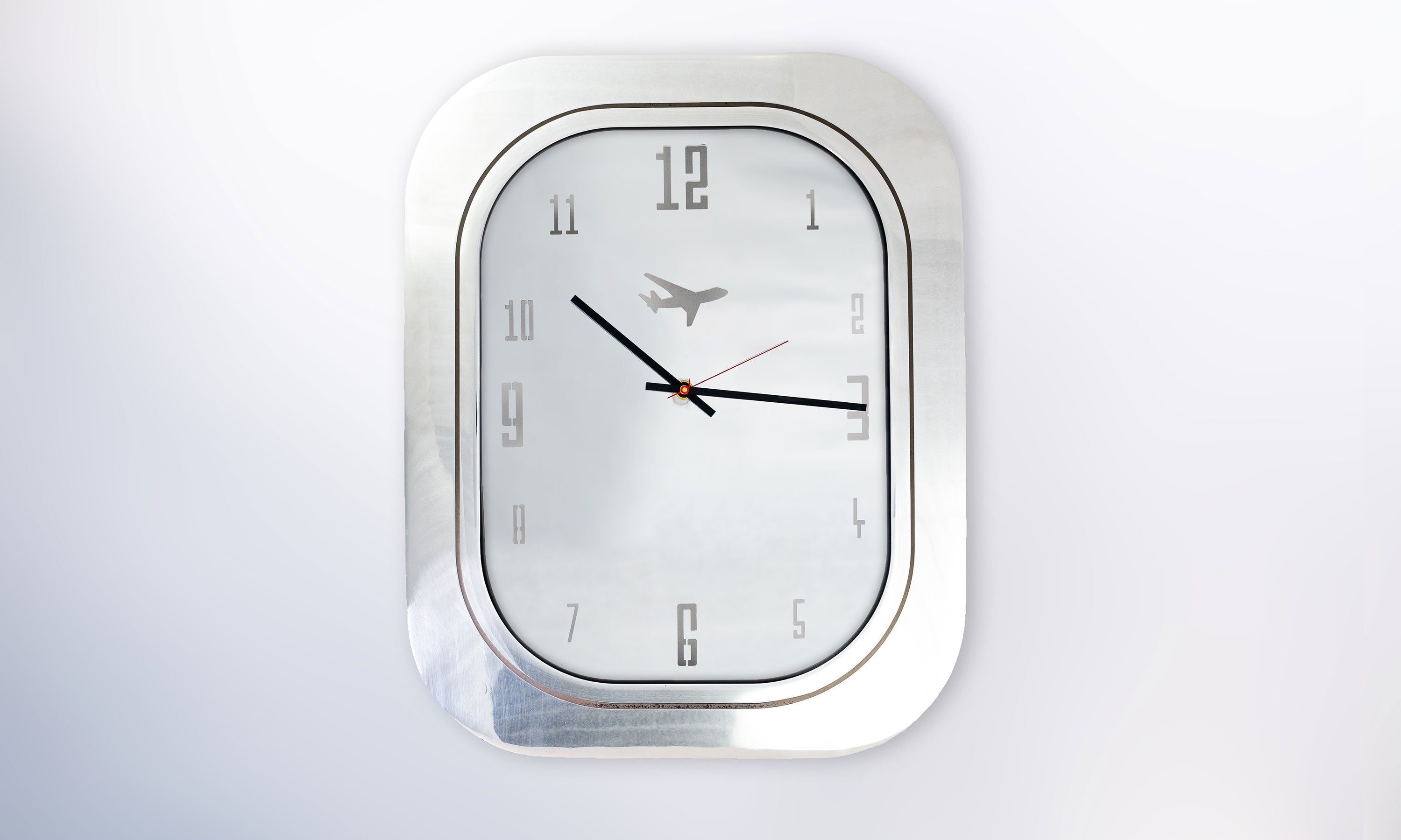 BOEING 747 WINDOW CLOCK - POLISHED ALUMINIUM FACE - WITH NUMBERS - Plane Industries